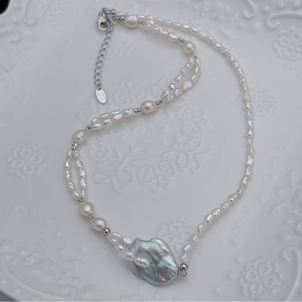 X141 Handmade Freshwater Baroque Pearl Necklace - Picture 7 of 8